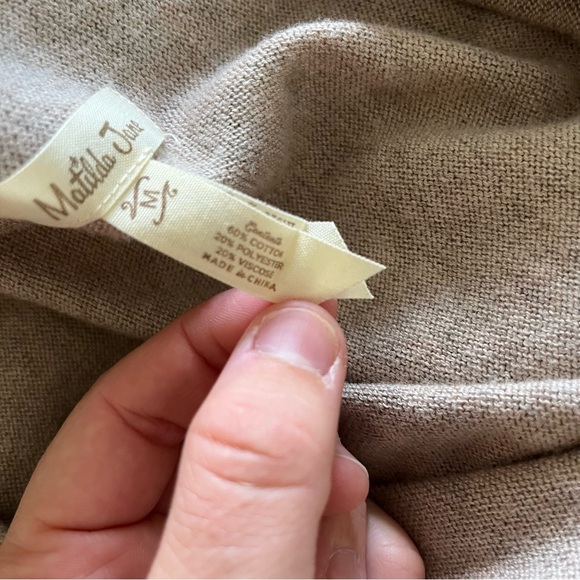 Matilda Jane Beige Come On Over Cardigan Size M Wrap Sweater Fringe Poncho - Picture 12 of 12